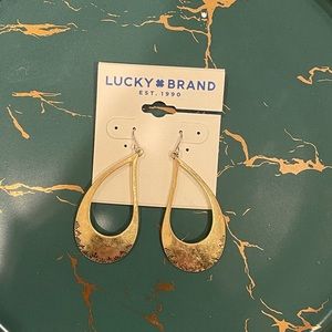 Brand new Lucky Brand Earring Vintage Gold